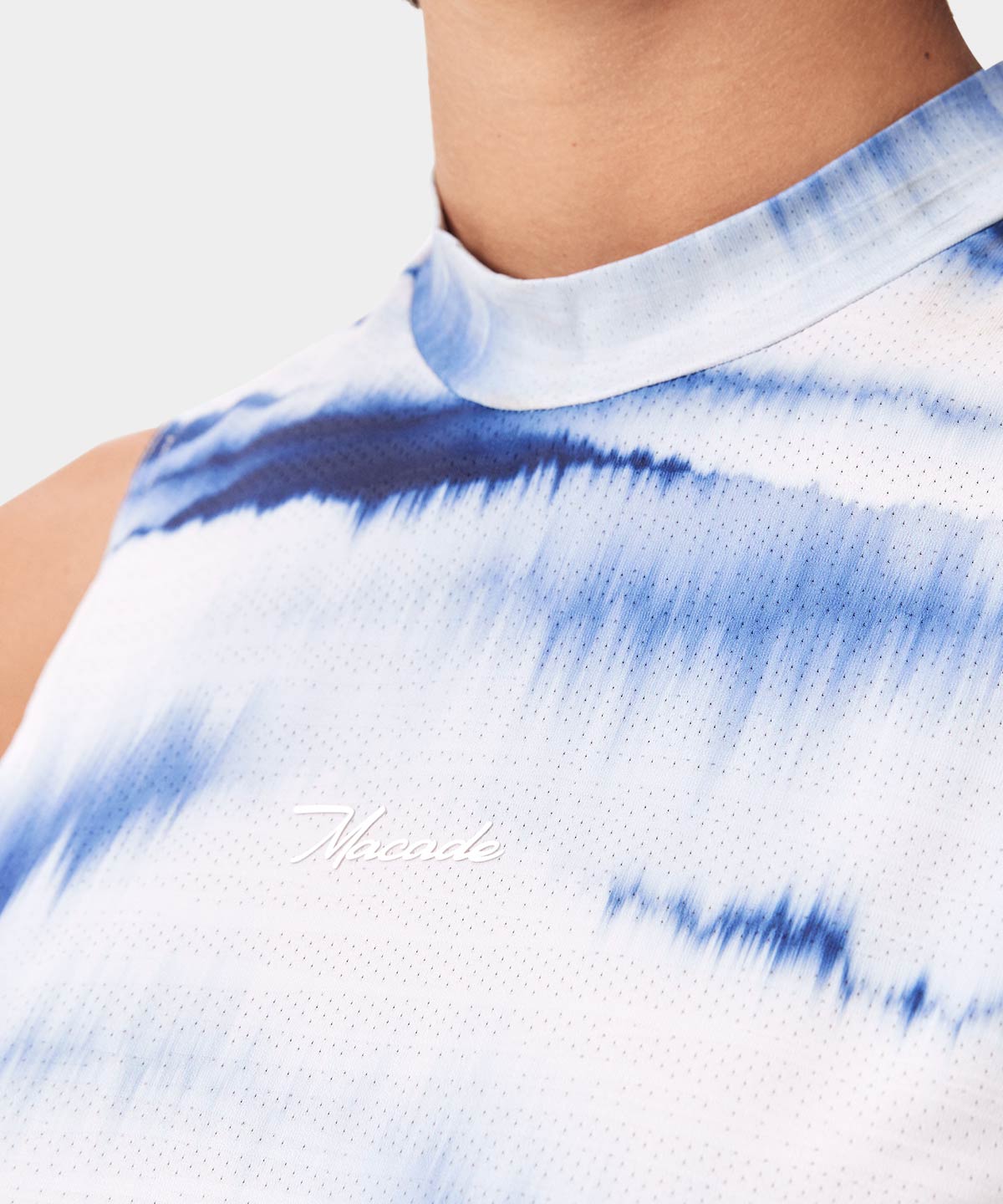 Northern Ala Sleeveless Shirt