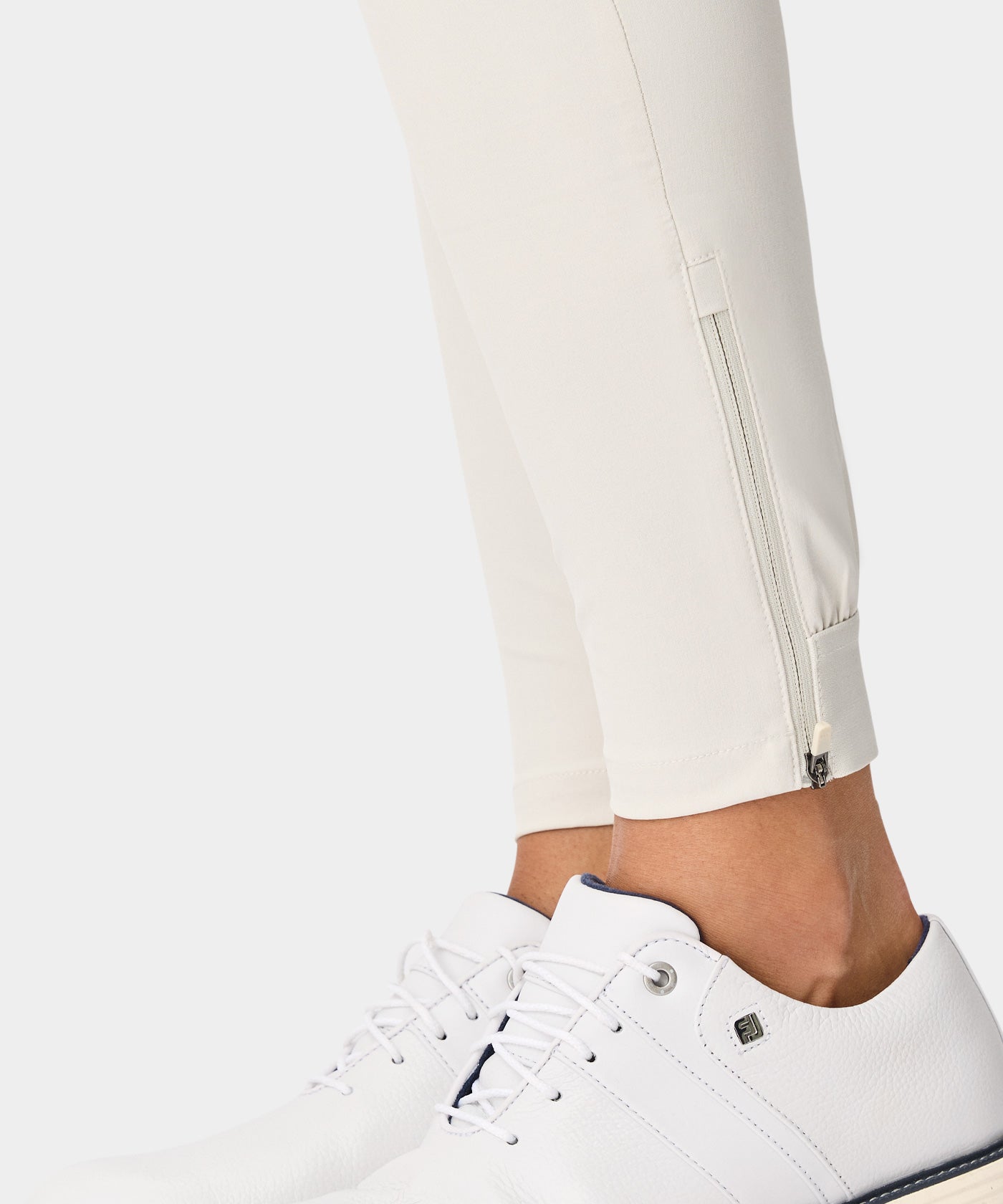 Four-Way Stretch Jogger - Bone