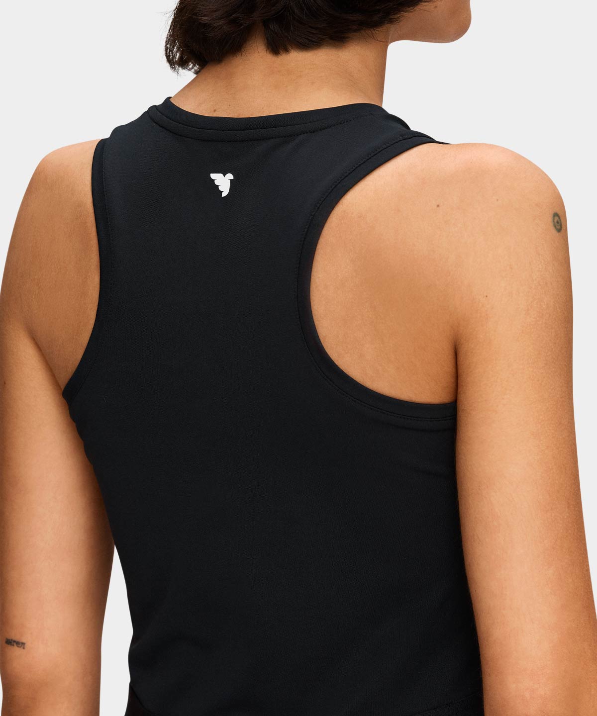 Amanda Performance Dress - Black Pleated