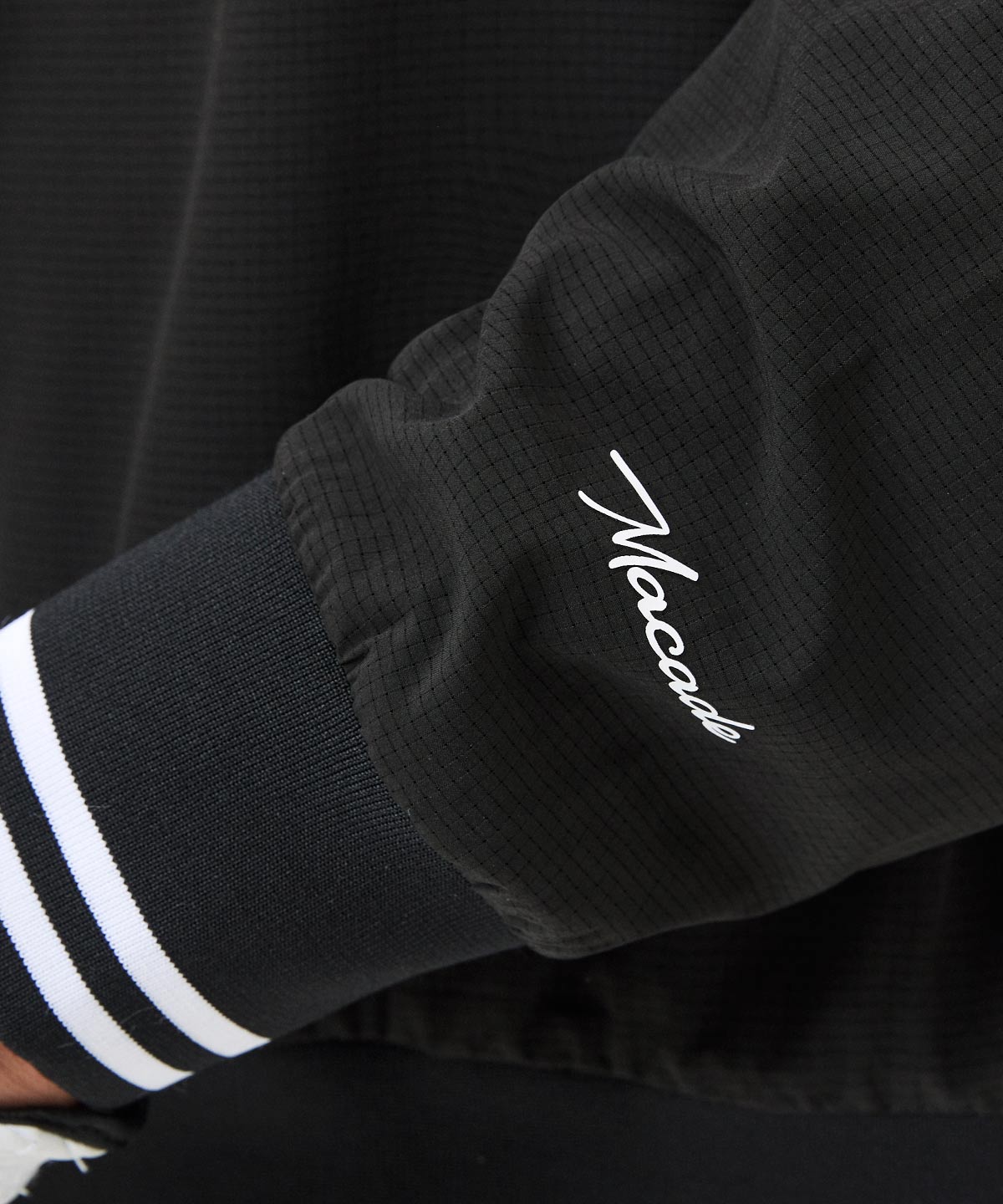 Black TX Links Windbreaker Macade Golf