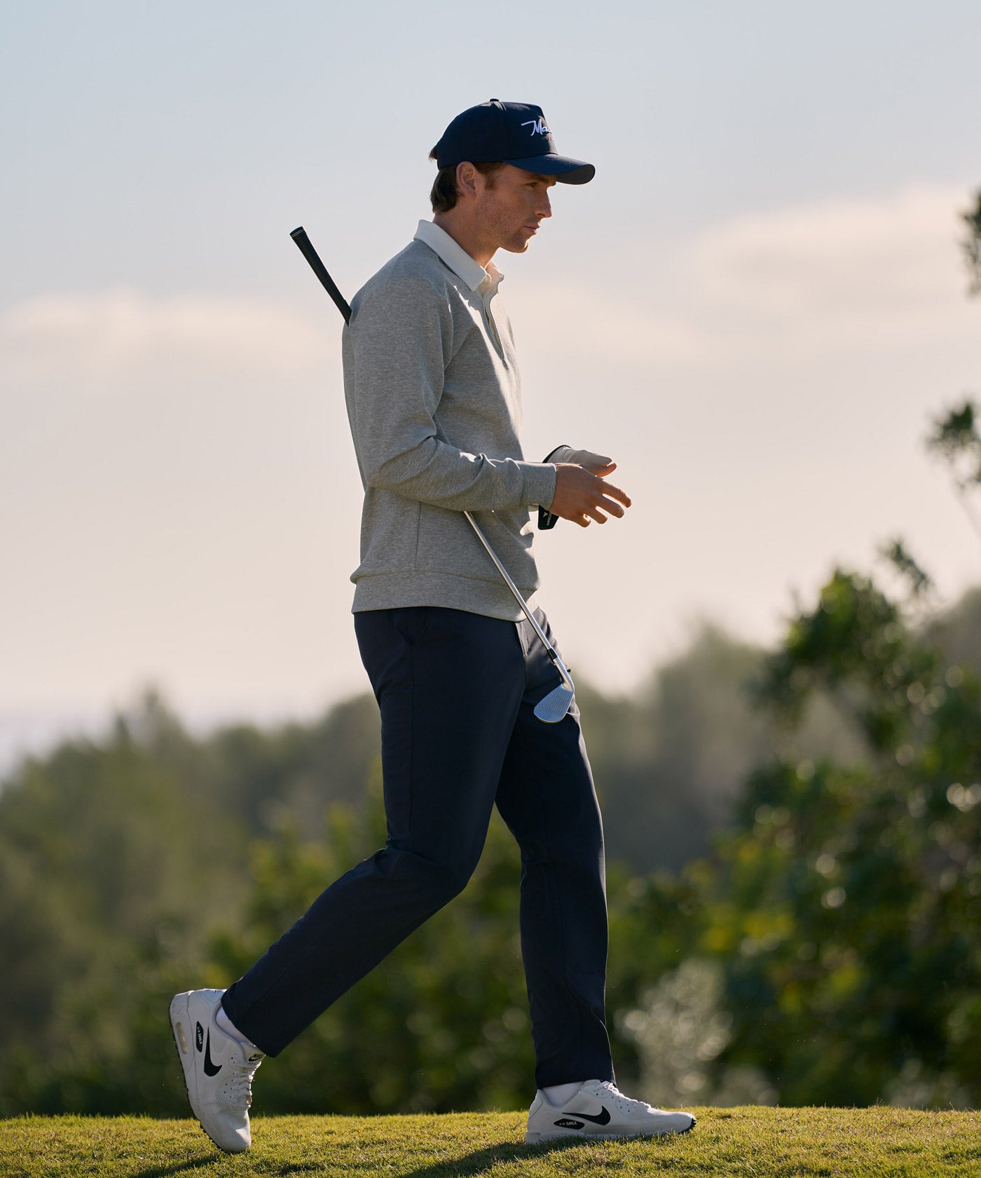 Lightweight Relaxed Trouser - Navy