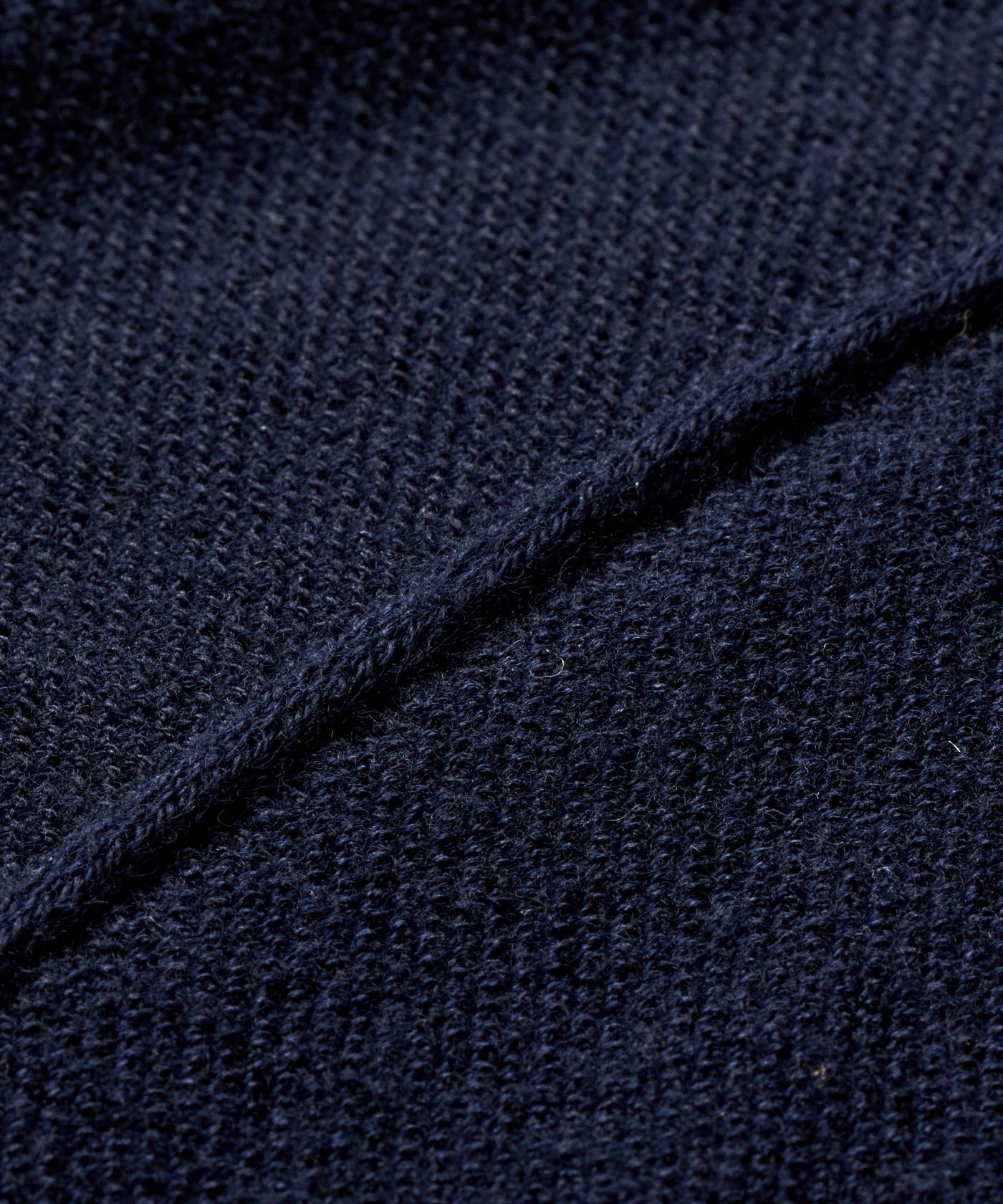 Flow Light Bomber Neck - Navy