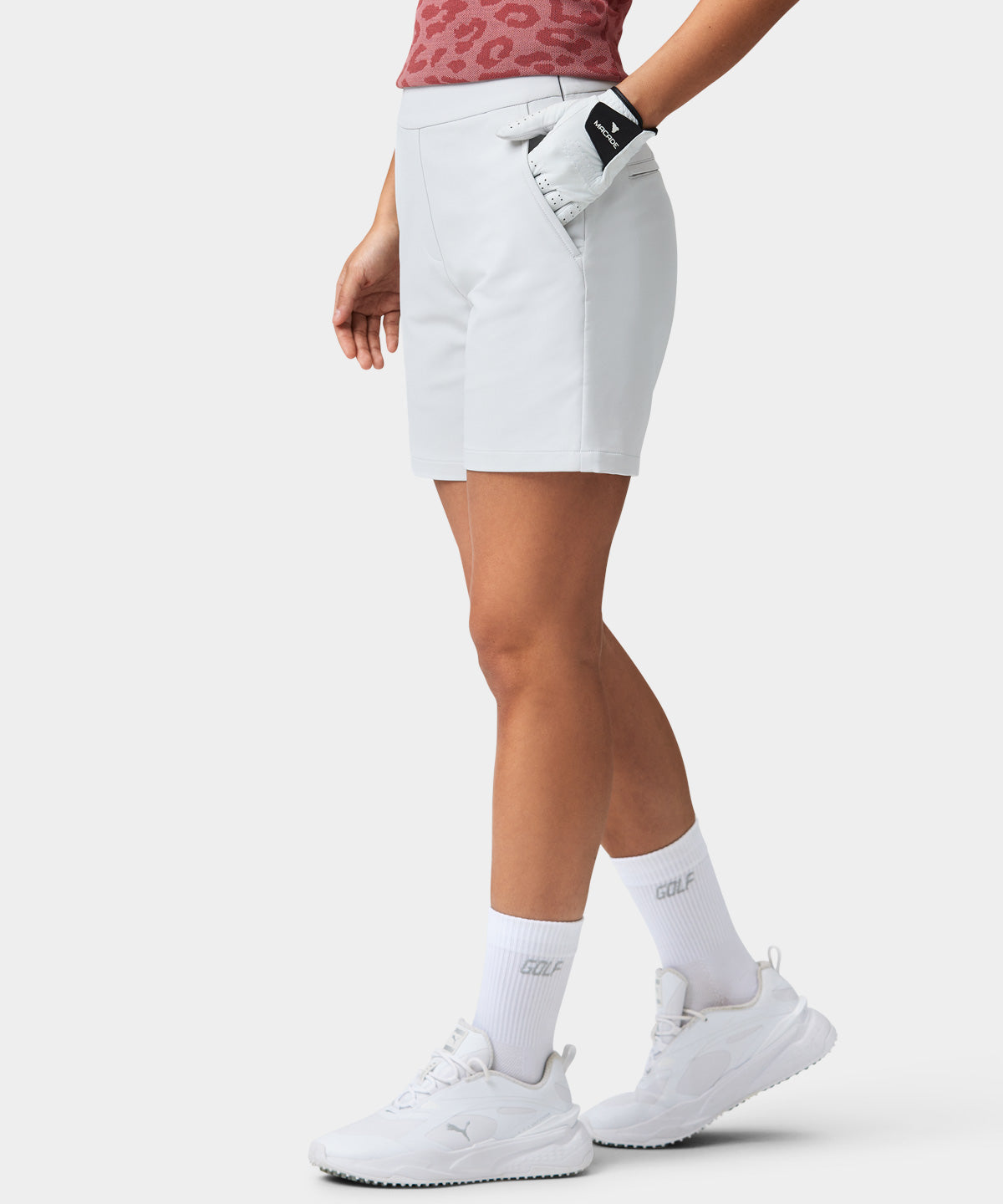Nora Off-White Shorts – Macade