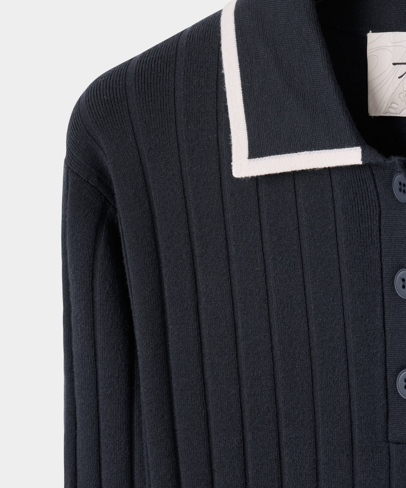 Skye Course Knit Polo - Navy flatlay 04