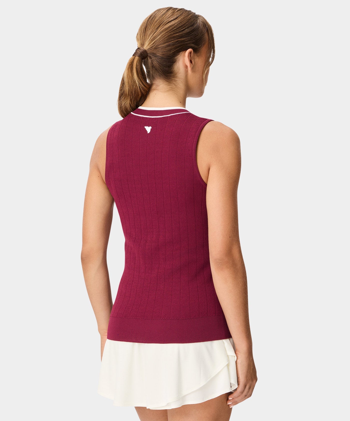 Ana Sleeveless V-Neck - Mulberry